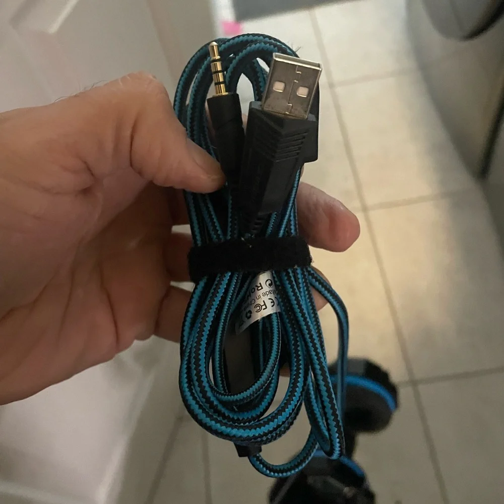 Gaming Headsets 2 Pc Set Usb and jack connection Like new